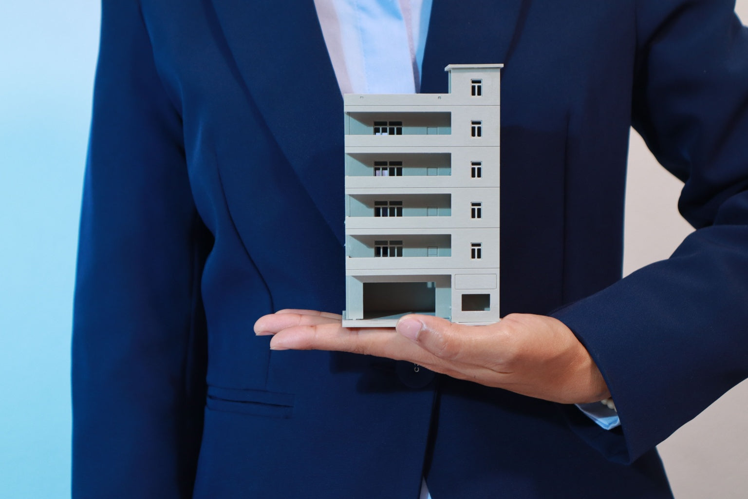 REAL ESTATE & PROPERTY MANAGEMENT